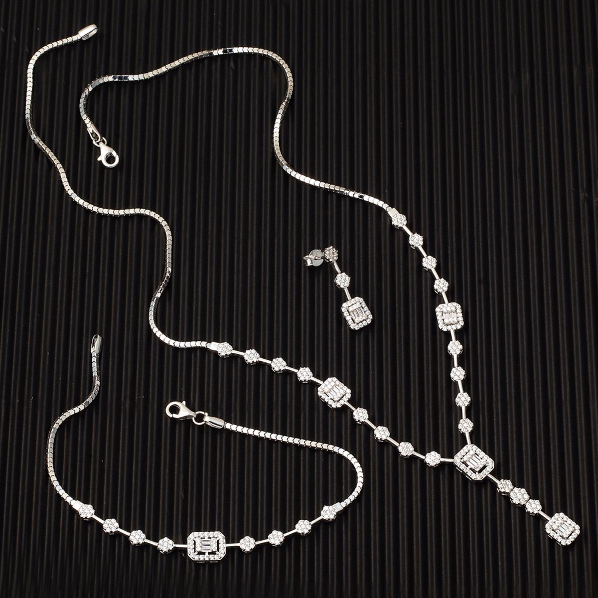 14K White Gold Baguette Cubic Zirconia Jewelry Set (22.1 g)