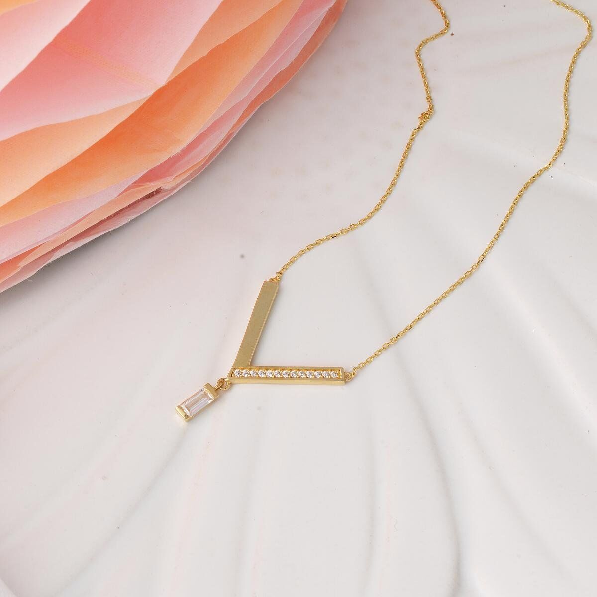 14K Yellow Gold Baguette Cubic Zirconia V Bar Necklace