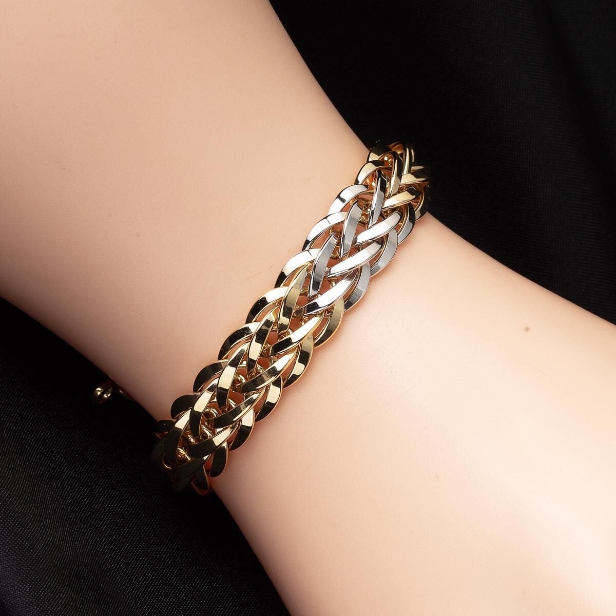 14K Yellow Gold Herringbone Hoop Bracelet