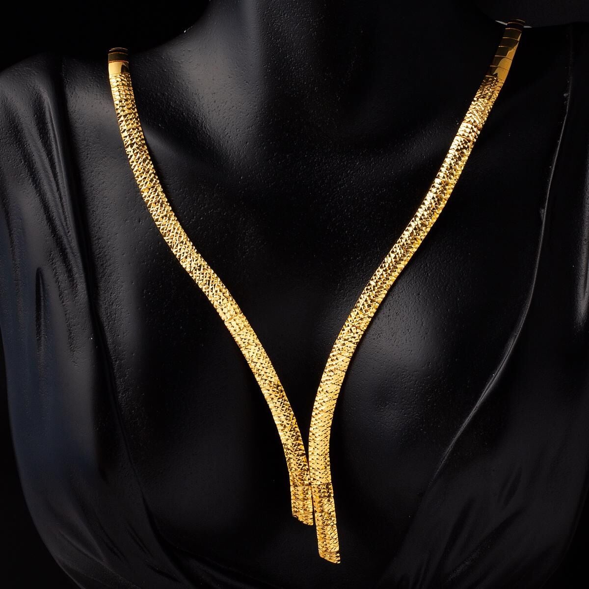 22K Yellow Gold Herringbone Collar Necklace