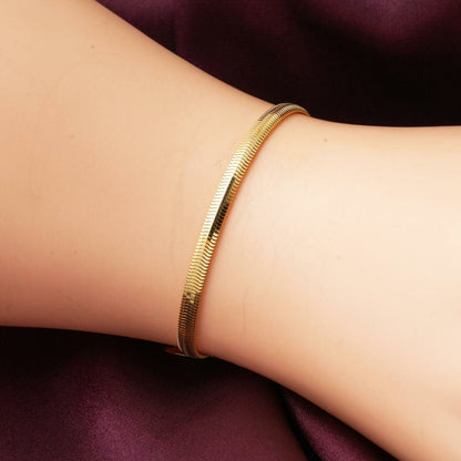 14K Yellow Gold Italian Herringbone Wide Bracelet