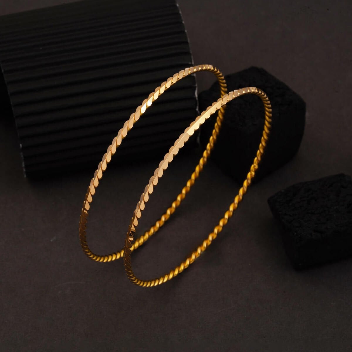 22K Yellow Gold Twisted Ajda Bangle (6 g)