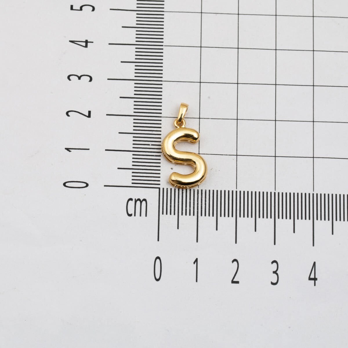 14K Yellow Gold S Balloon Initial Necklace