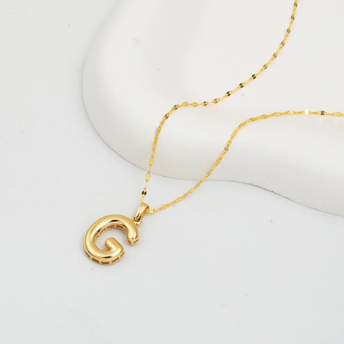 14K Yellow Gold G Balloon Initial Necklace