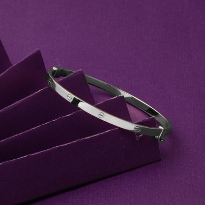 14K White Gold Hinged Cuff Bangle