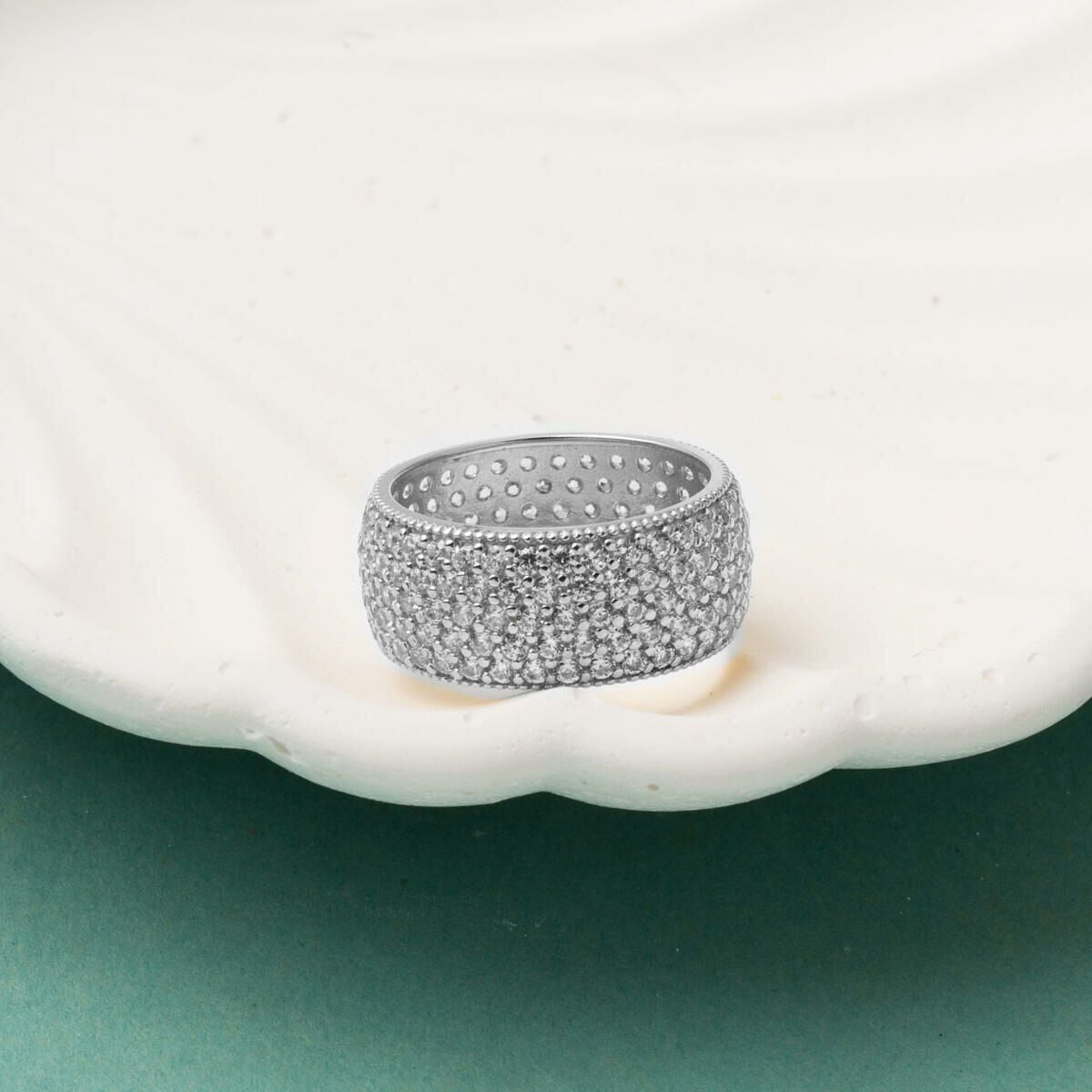 14K White Gold 5 Row Full Eternity Cubic Zirconia Wedding Band Ring (4.35 g)