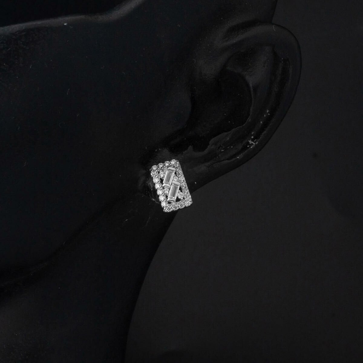 14K White Gold Baguette Cubic Zirconia Earrings (1.74 g)