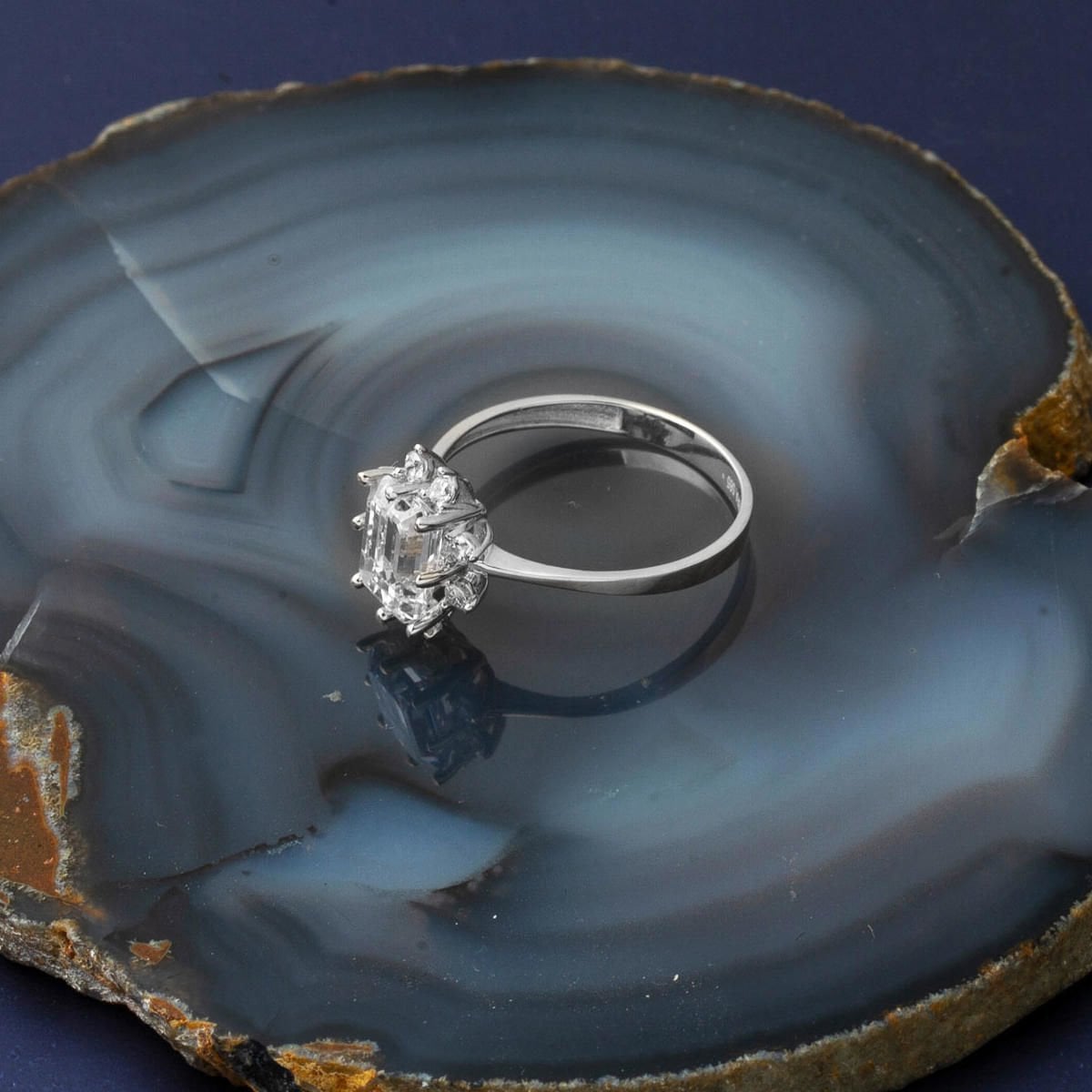 14K White Gold Baguette Cubic Zirconia Ring (2.29 g)