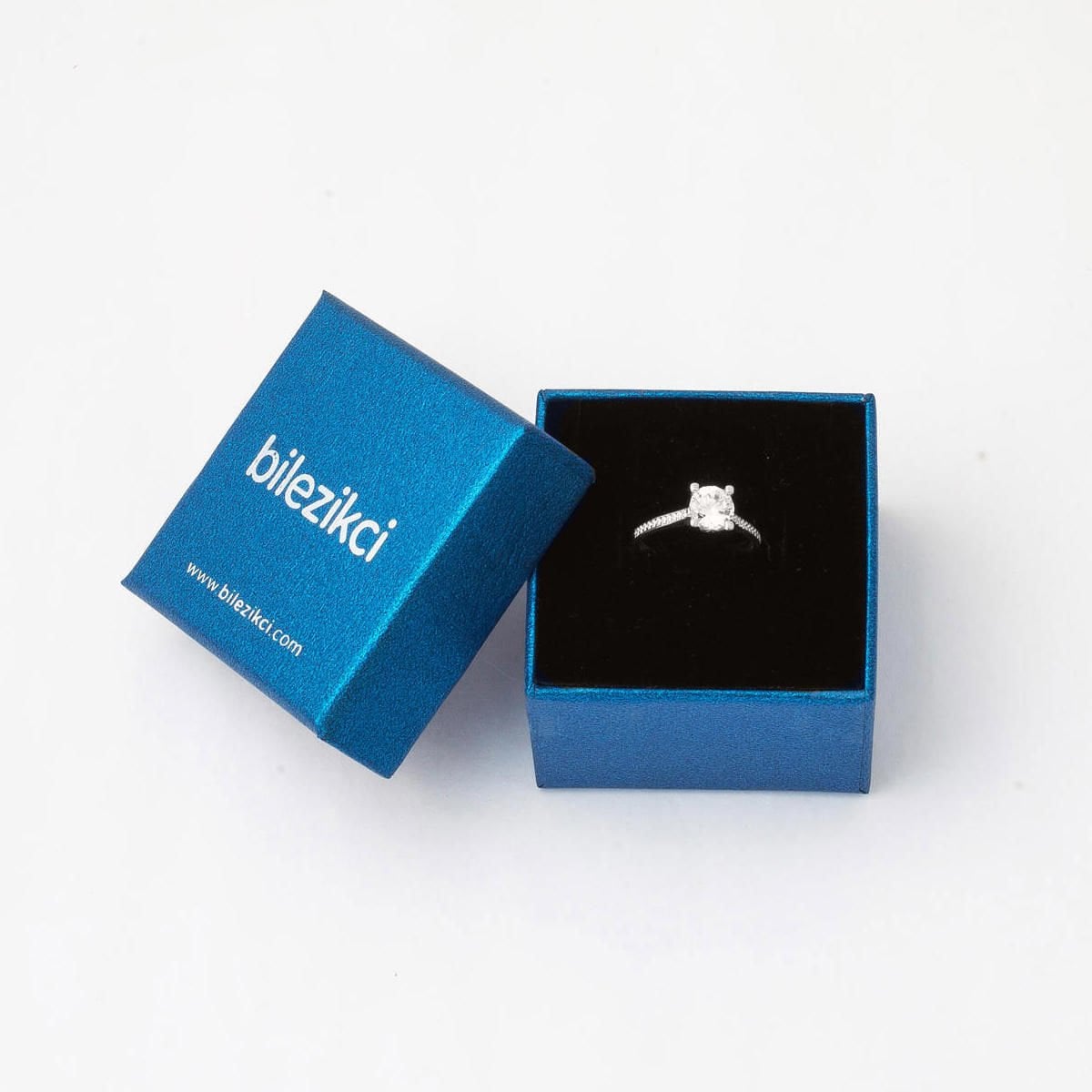 14K White Gold Single Stone Cubic Zirconia Ring
