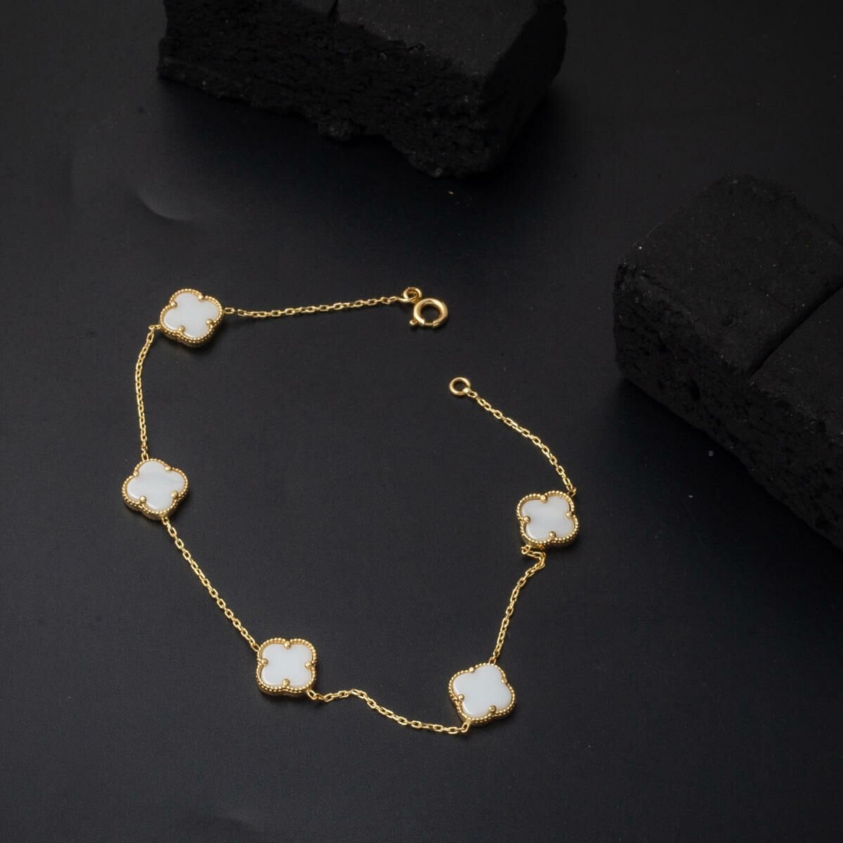 14K Yellow Gold Clover White Mother of Pearl Bracelet