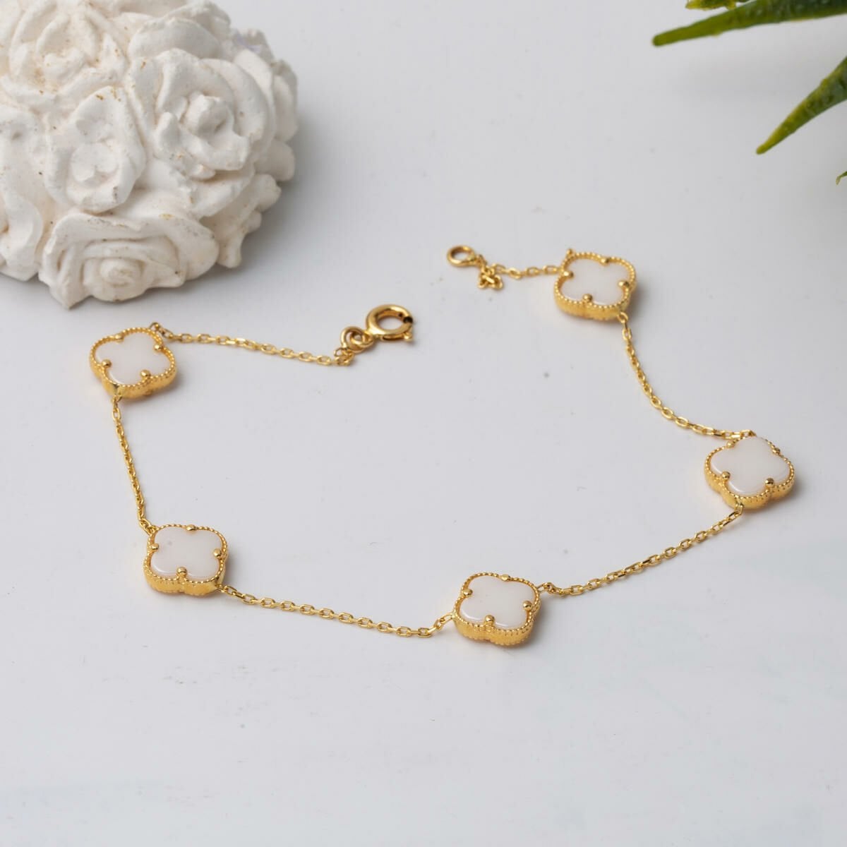 14K Yellow Gold Clover White Mother of Pearl Bracelet