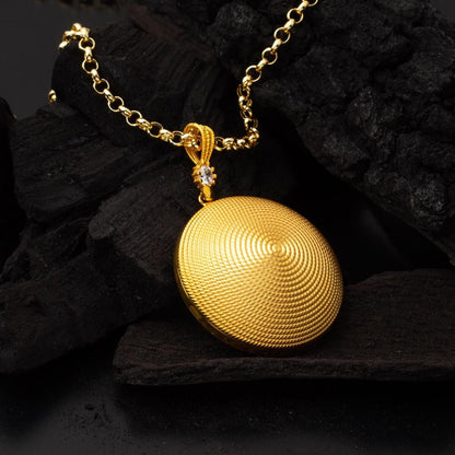14K Yellow Gold Beypazari Cubic Zirconia Necklace 3.5 cm Diameter