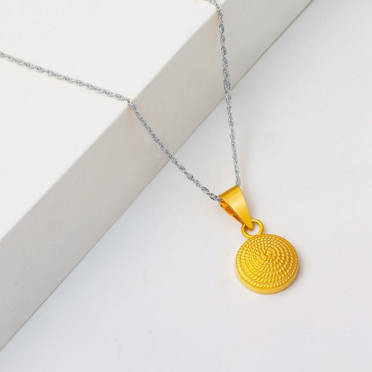 14K Yellow Gold Beypazari Cubic Zirconia Pendant