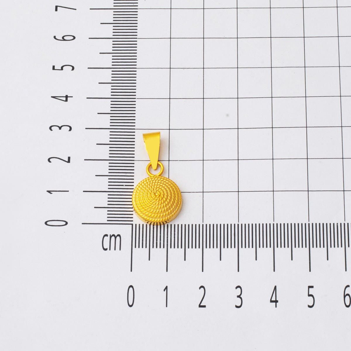 14K Yellow Gold Beypazari Cubic Zirconia Pendant