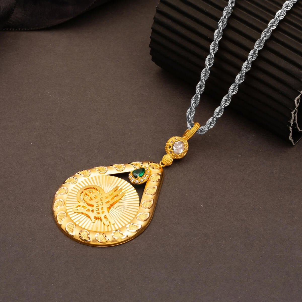 14K Yellow Gold Teardrop Sparkling Ottoman Tughra Cubic Zirconia Pendant