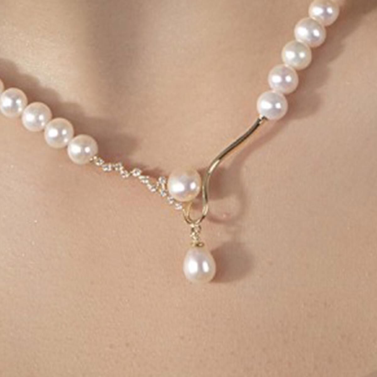 14K White Gold Bianca Bridal Pearl Set