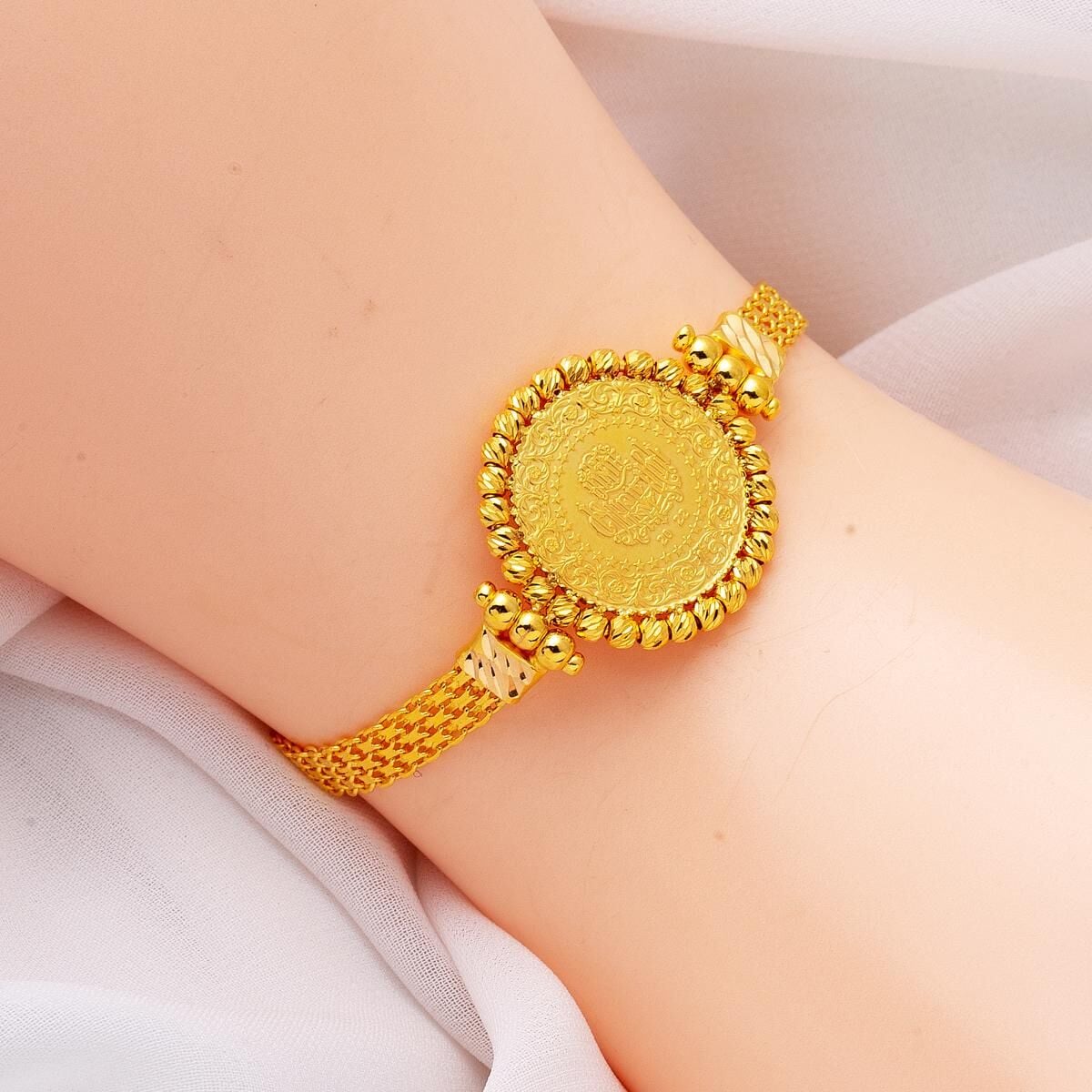 22K Yellow Gold Bismarck Chain Quarter Coin Bracelet