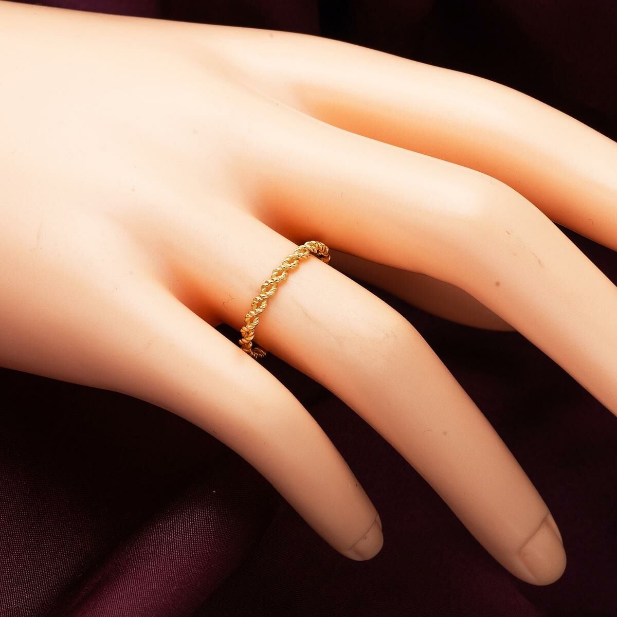 14K Yellow Gold Twisted Ring (0.86 g)