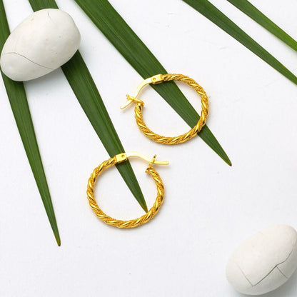 22K Yellow Gold Twisted 2 cm Diameter Earrings