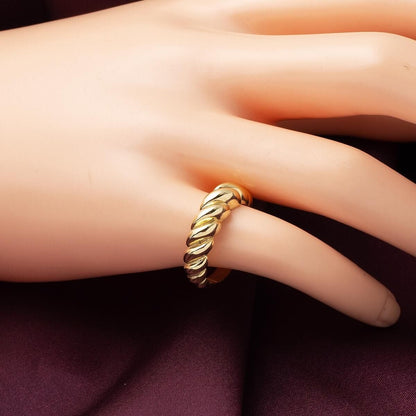 14K Yellow Gold Twisted Pinky Ring