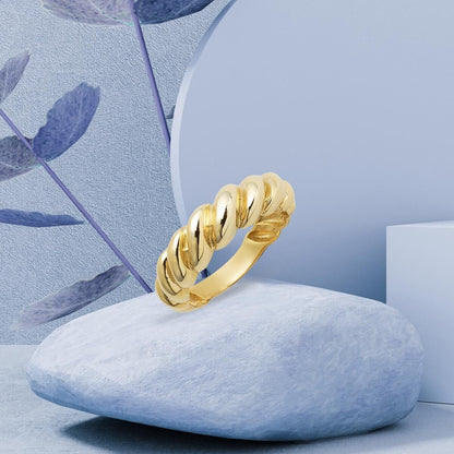 14K Yellow Gold Twisted Pinky Ring