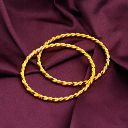 22K Yellow Gold Twisted Bangle (34 g)