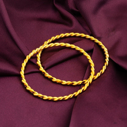 22K Yellow Gold Twisted Bangle (39 g)