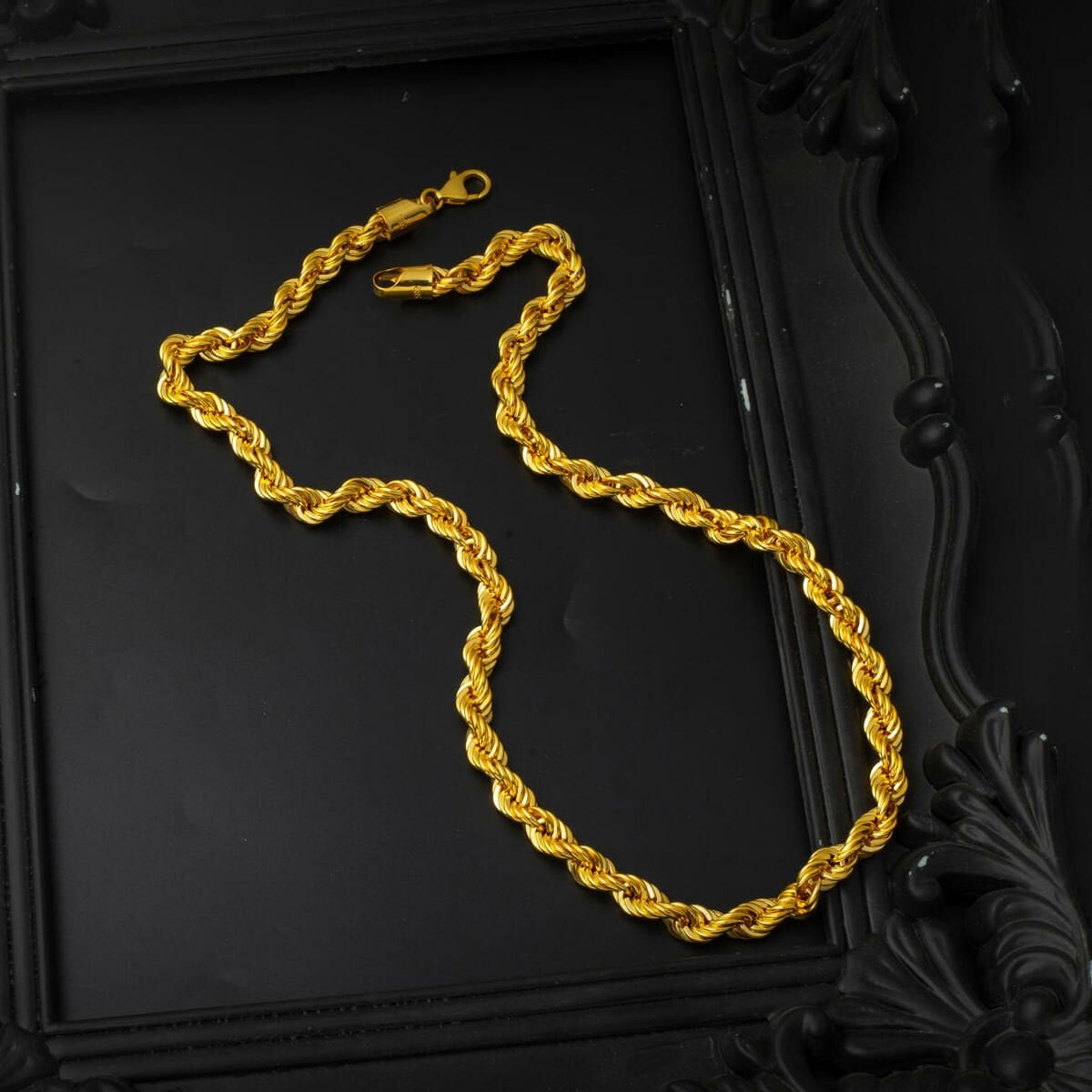 14K Yellow Gold Twisted Wide Chain Necklace (31 g)