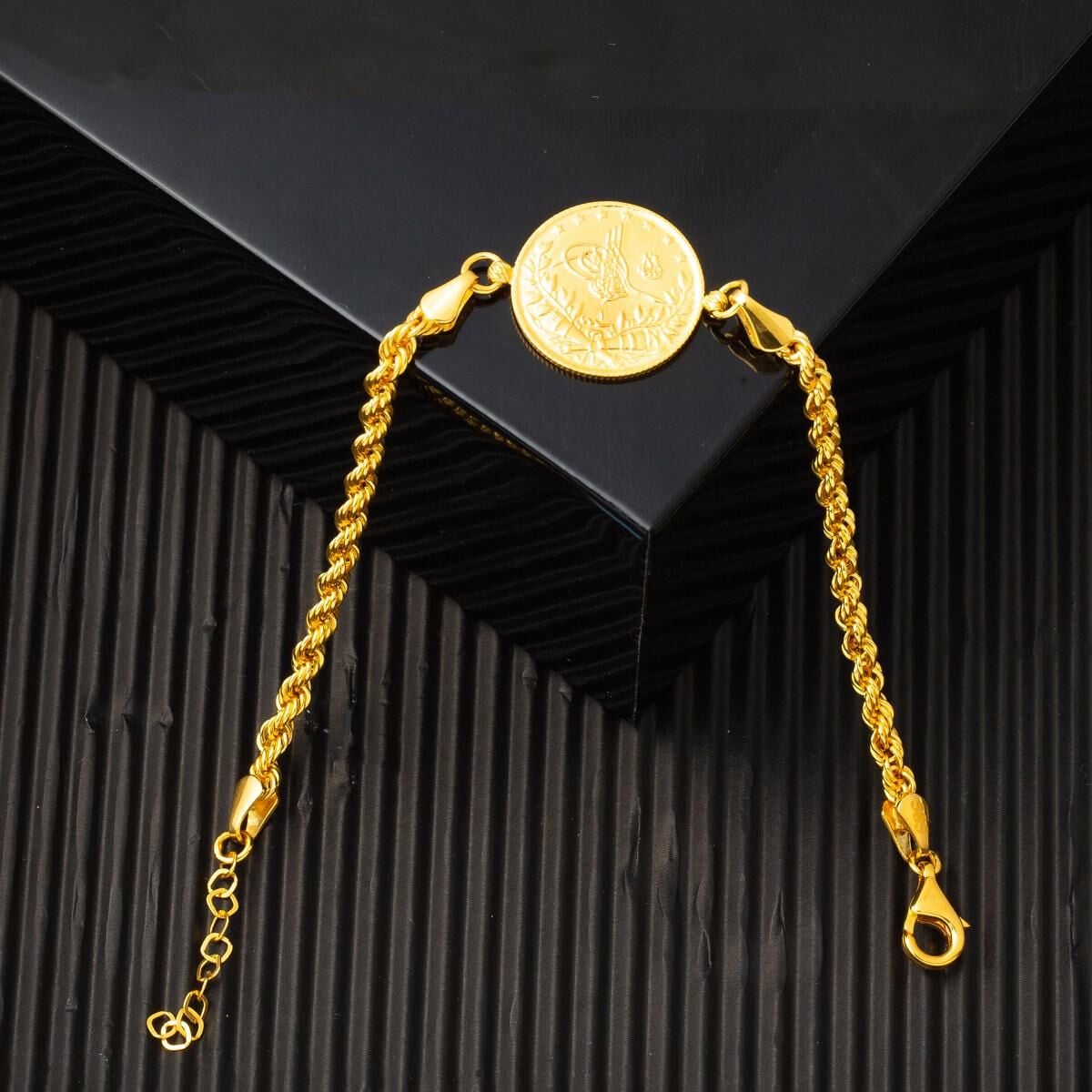 14K Yellow Gold Twisted Chain Half Ottoman Resat Coin Bracelet