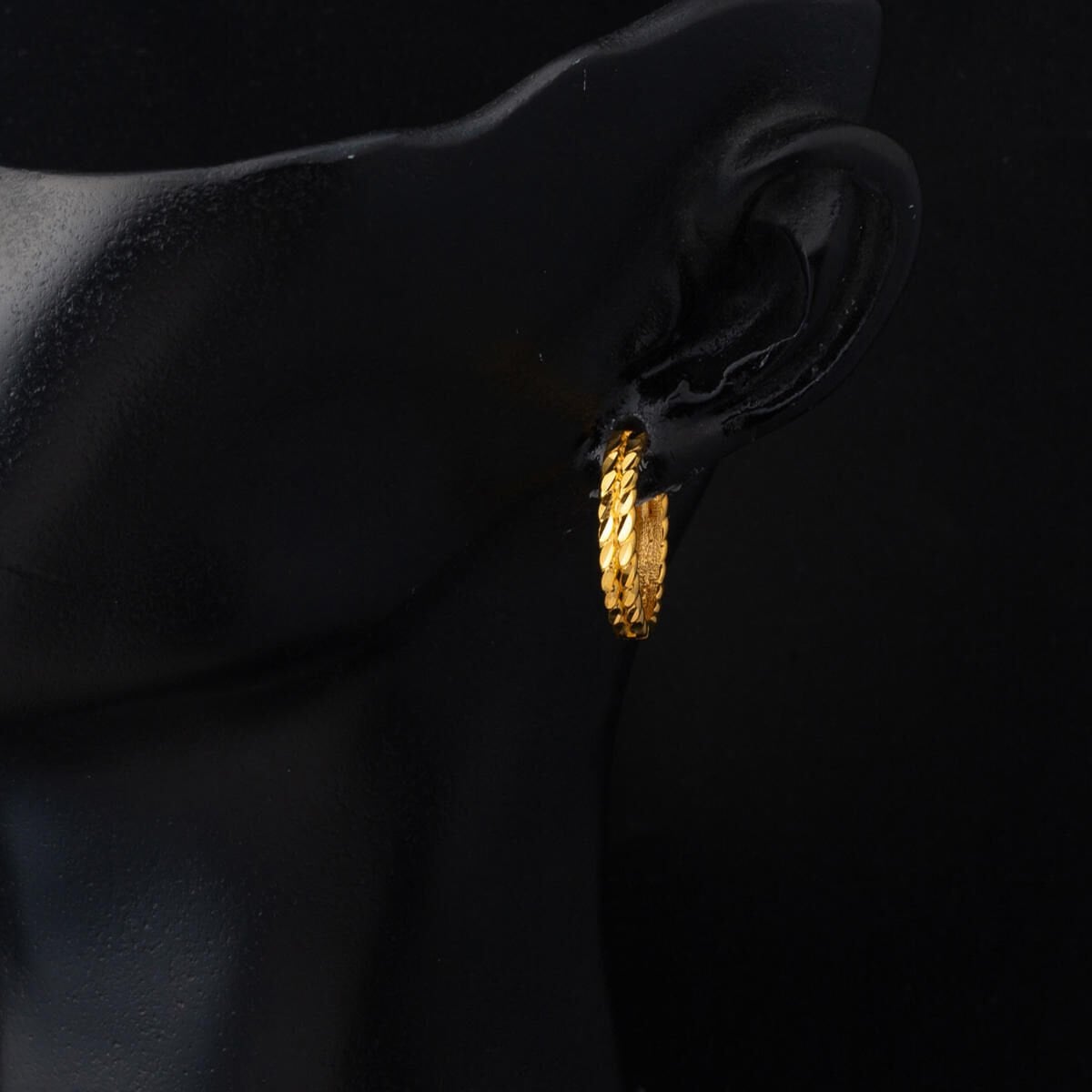 22K Yellow Gold Twisted Hoop Earrings 2 cm Diameter