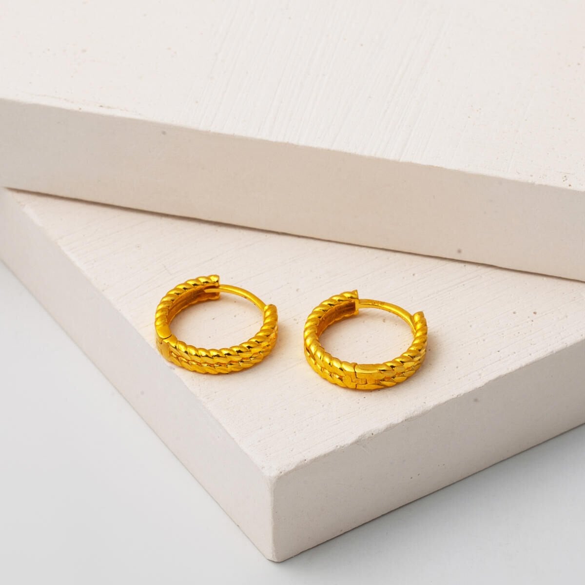 22K Yellow Gold Twisted Minimalist Medium Hoop Earrings