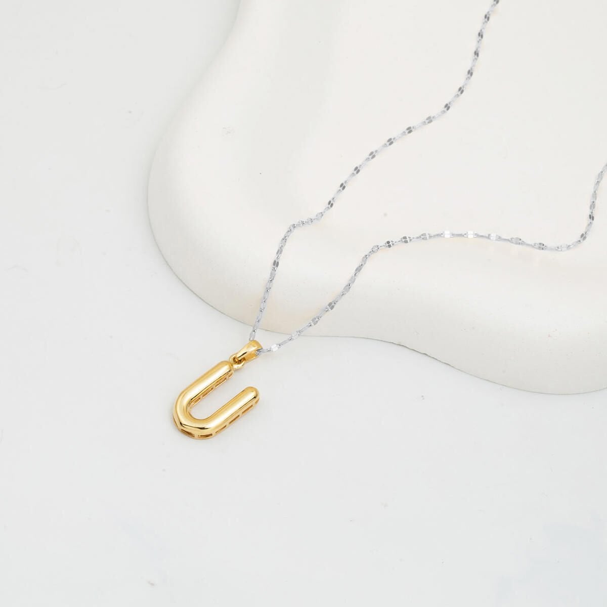 14K Yellow Gold Balloon Initial U Pendant