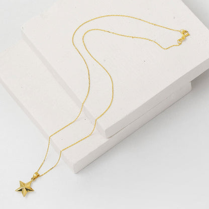14K Yellow Gold Small Star Necklace