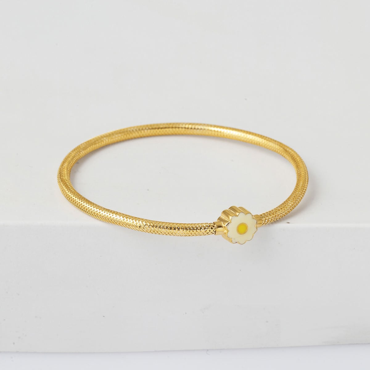 14K Yellow Gold Daisy Italian Children's Bangle