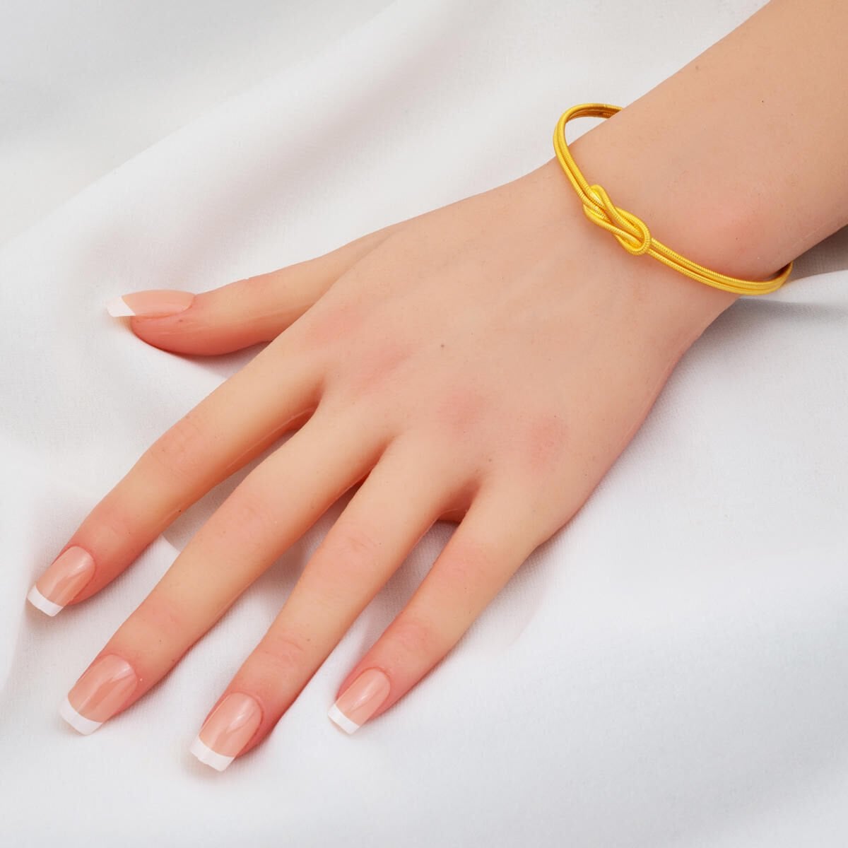 22K Yellow Gold Ajda Love Knot Ribbed Bangle