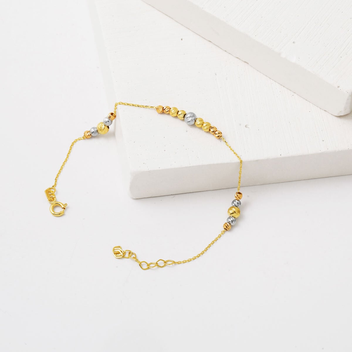 14K Yellow Gold Three Tone Gold Bead Bracelet