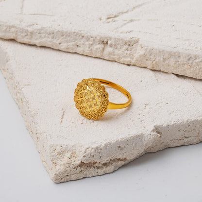 22K Yellow Gold Dynasty Ring