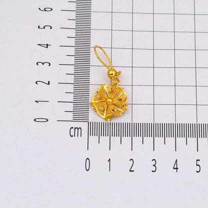 22K Yellow Gold Filigree Engraved Dangle Earrings
