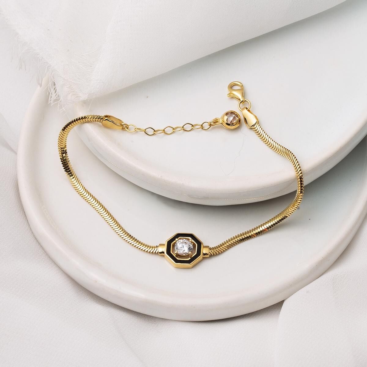 14K Yellow Gold Cagla Solitaire Enamel Bracelet