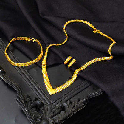 22K Yellow Gold Chevron Set