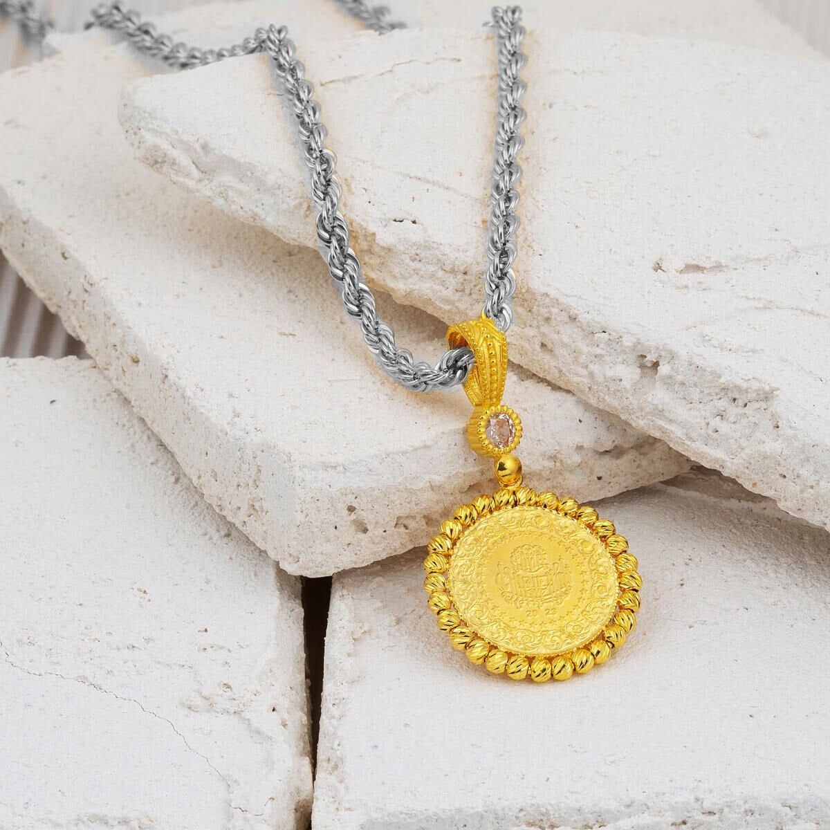 14K Yellow Gold Quarter Coin Cubic Zirconia Pendant