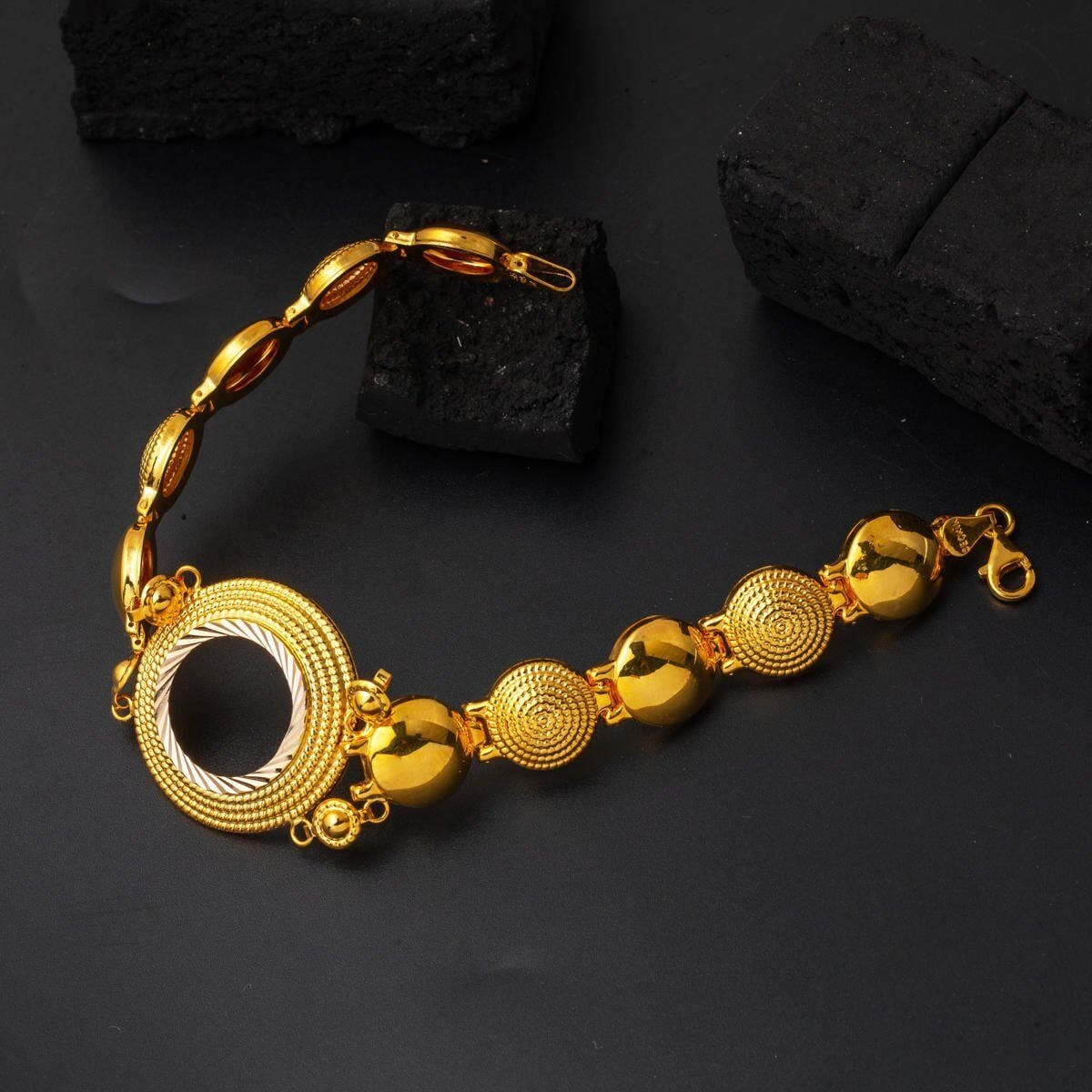 14K Yellow Gold Quarter Coin Holder Bracelet