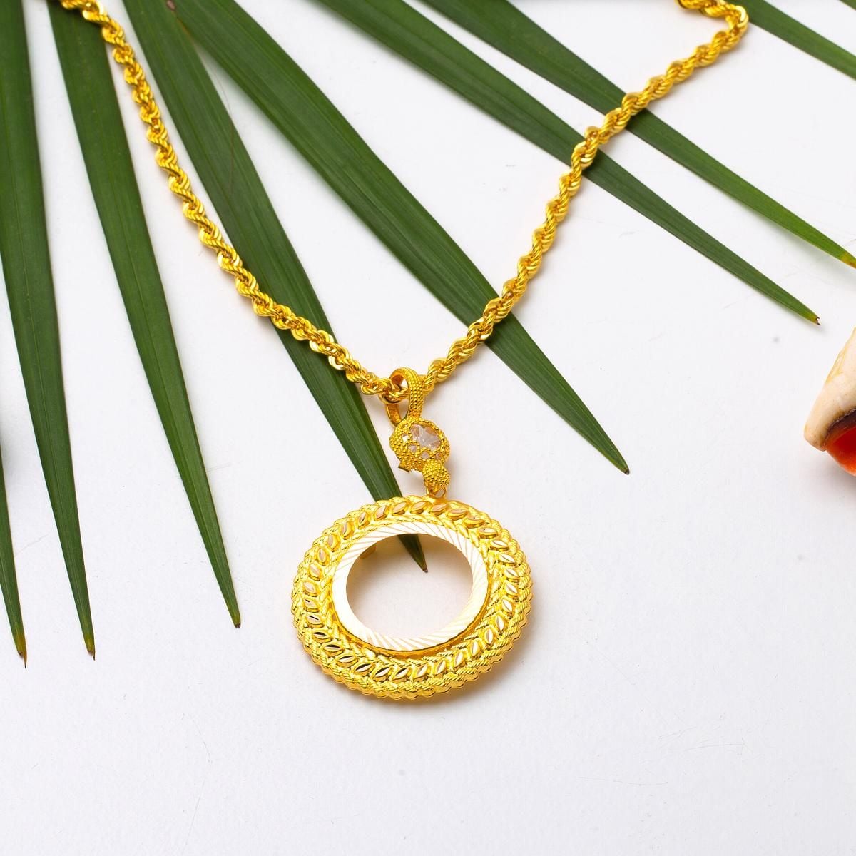 14K Yellow Gold Quarter Coin Holder Chain Cubic Zirconia Necklace