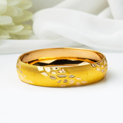 22K Yellow Gold Flower Patterned Investment Bangle