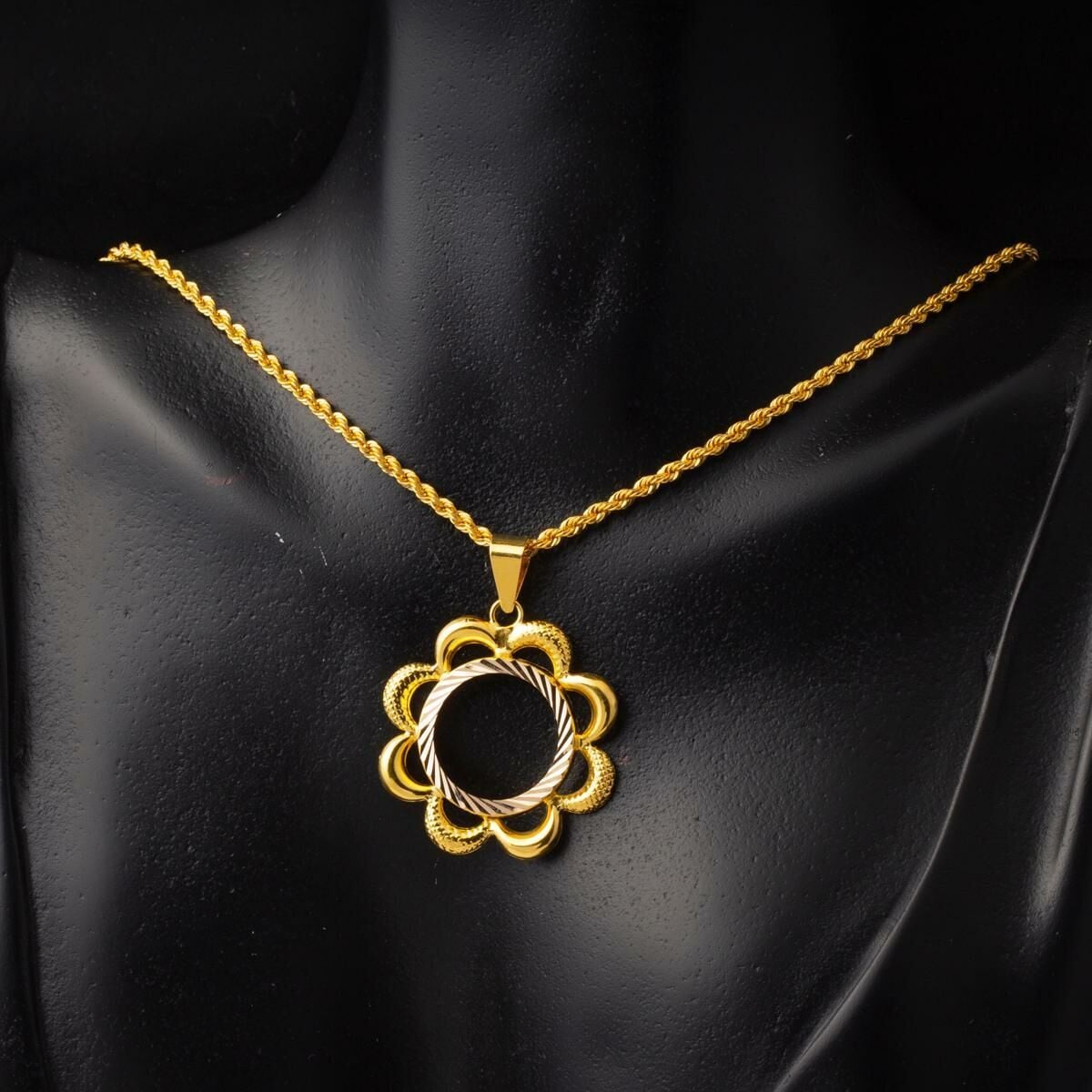 14K Yellow Gold Flower Half Gold Bezel-Set Necklace
