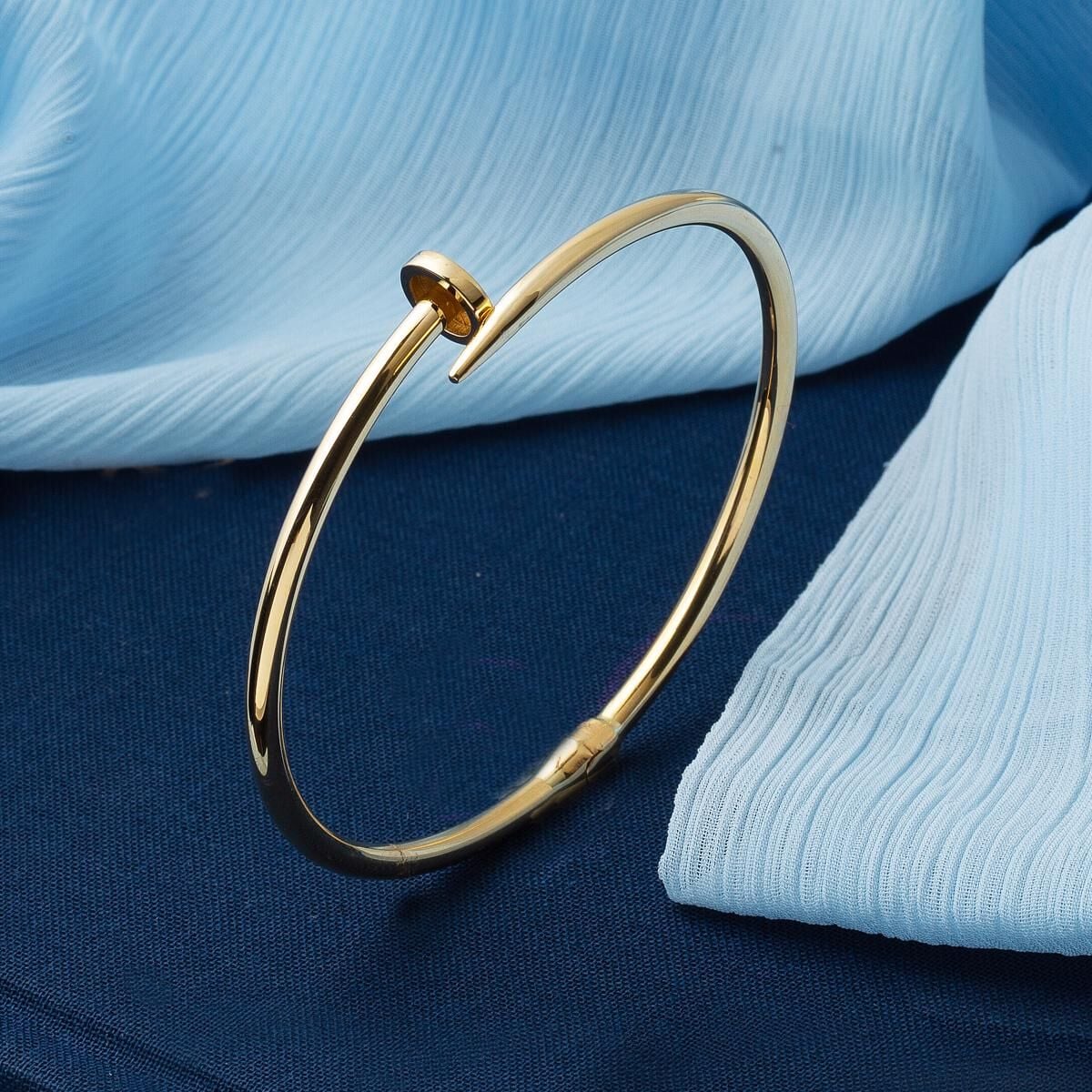 14K Yellow Gold Nail Bangle