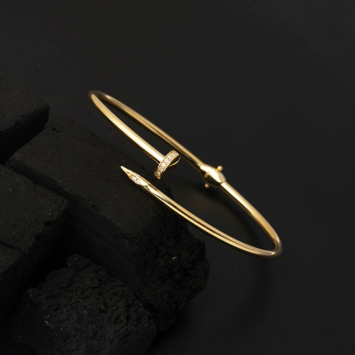 14K Yellow Gold Nail Design Cubic Zirconia Hinged Cuff Bangle