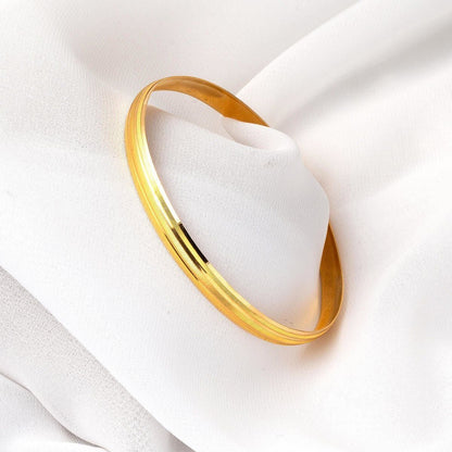 22K Yellow Gold Line Bangle