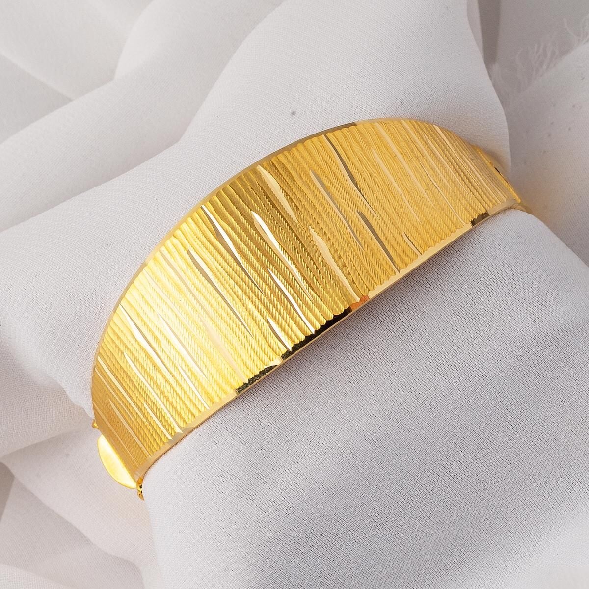 22K Yellow Gold Line Hinged Cuff Bangle