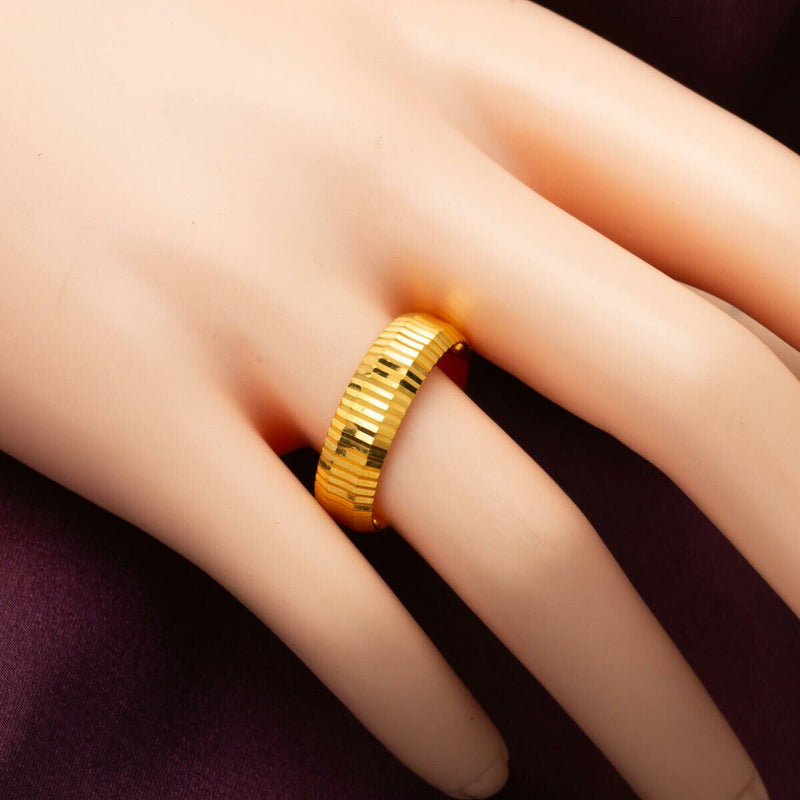 22K Yellow Gold Striped Women's Wedding Band Ring